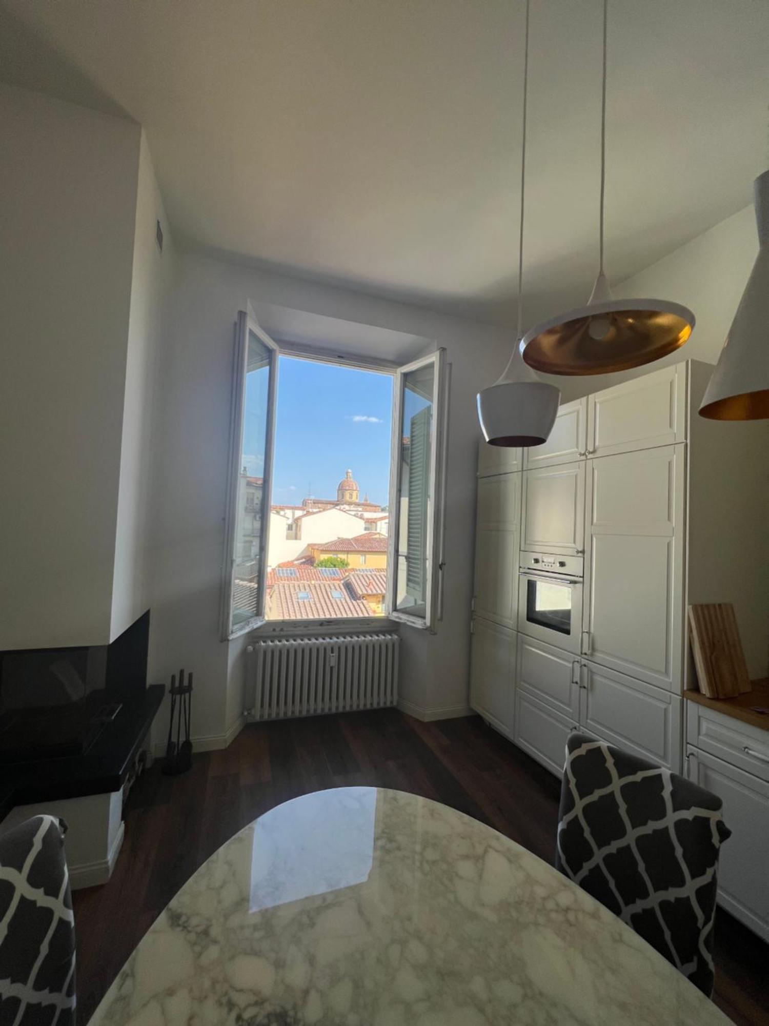 Santa Rosa Florence Apartments 3 Bedrooms - Private Parking Eksteriør billede