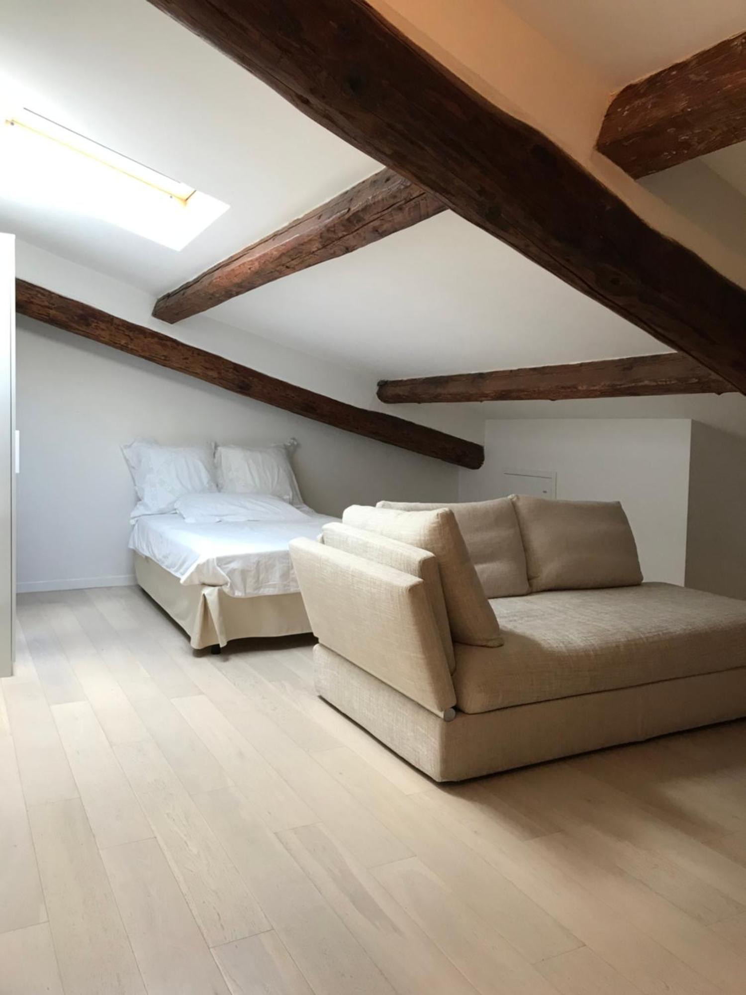Santa Rosa Florence Apartments 3 Bedrooms - Private Parking Eksteriør billede