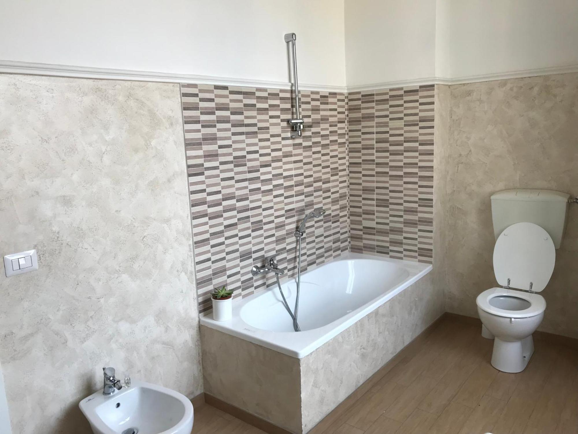 Santa Rosa Florence Apartments 3 Bedrooms - Private Parking Eksteriør billede